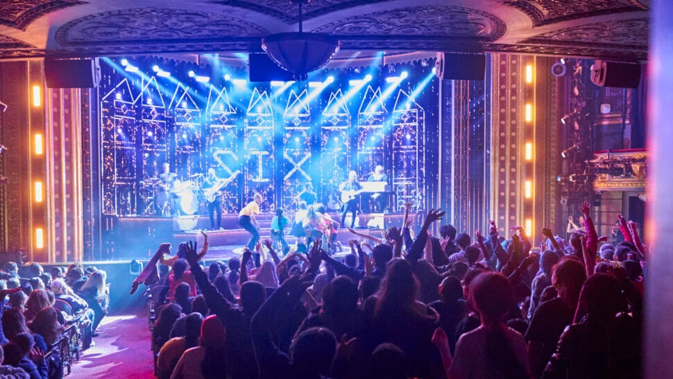 Inside Broadway Gives NYC Students Behinds-the-Scenes Access to SIX The Musical